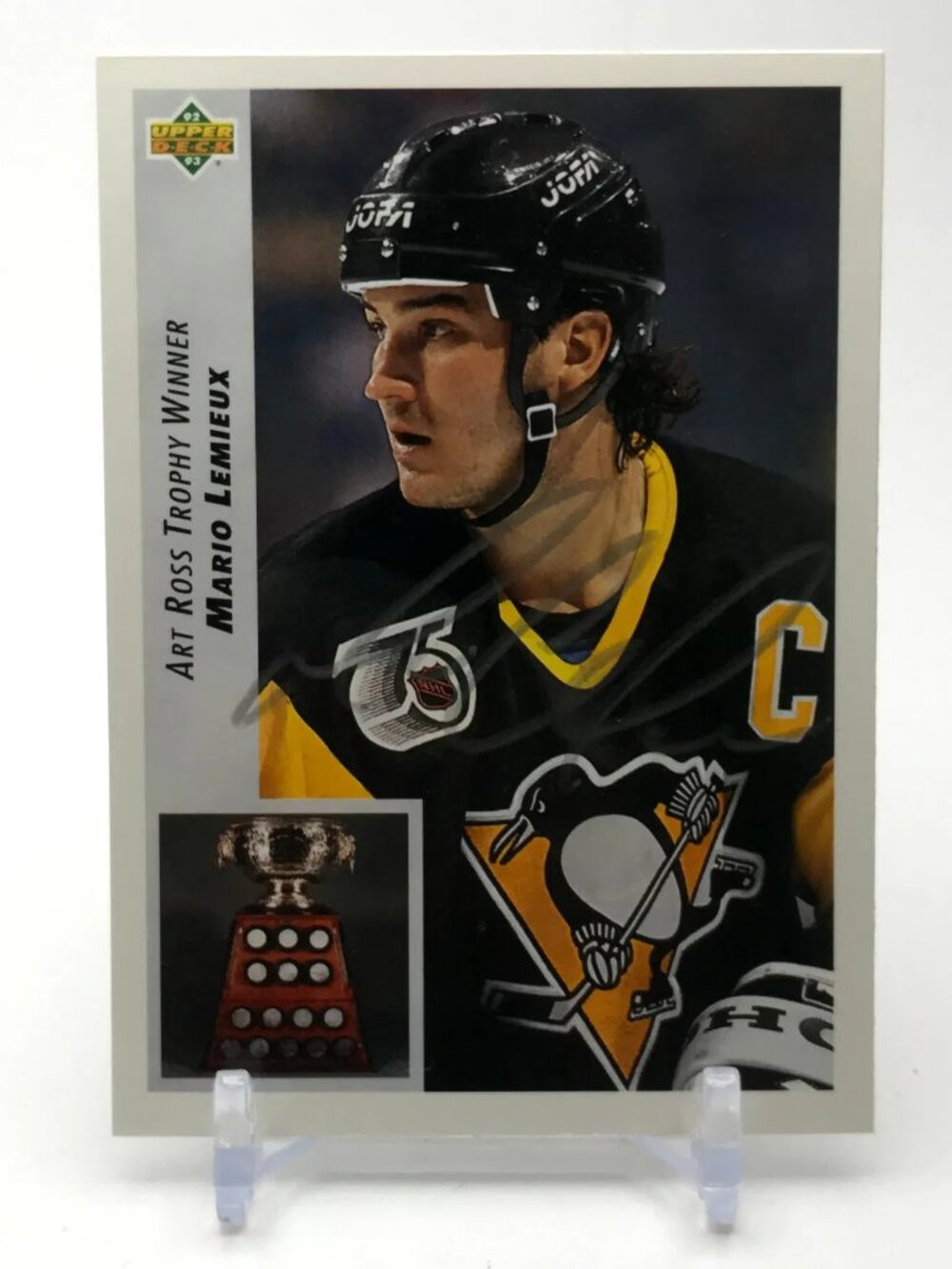 MARIO LEMIEUX SIGNED UPPER DECK CARD NO. 433 (1992)